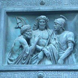 details of Statues of St. Isaac Cathedral